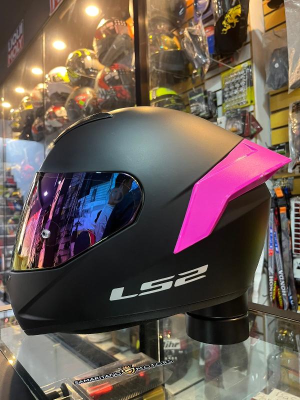 Foto adicional de CASCO INTEGRAL LS2 ROOKIE NS352 NEGRO MATE ALERON ROSADO 